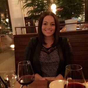 Meet your Posher, Emilie